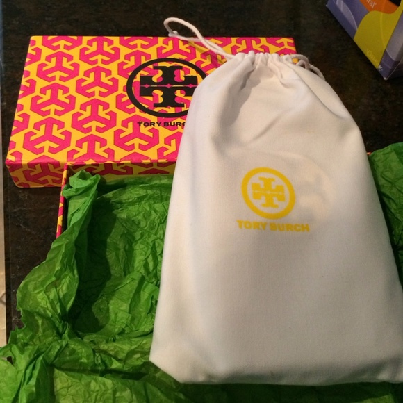 Tory burch black leather wallet - Picture 4 of 4